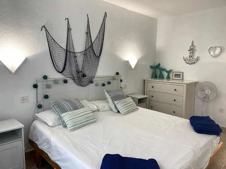 Brut - Apartamento Con Piscina Cala'N Blanes  Apartmán Cala'N Blanes (Menorca)